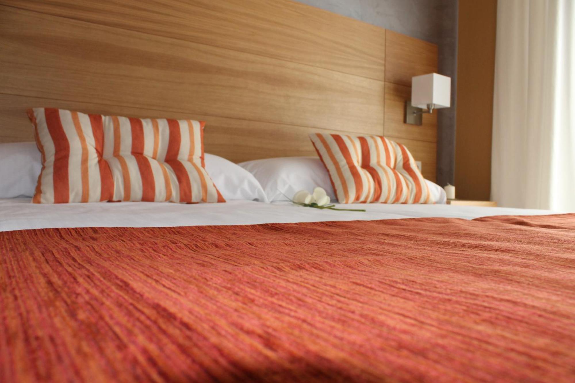 Hotel Carmen La Cala De Mijas Oda fotoğraf