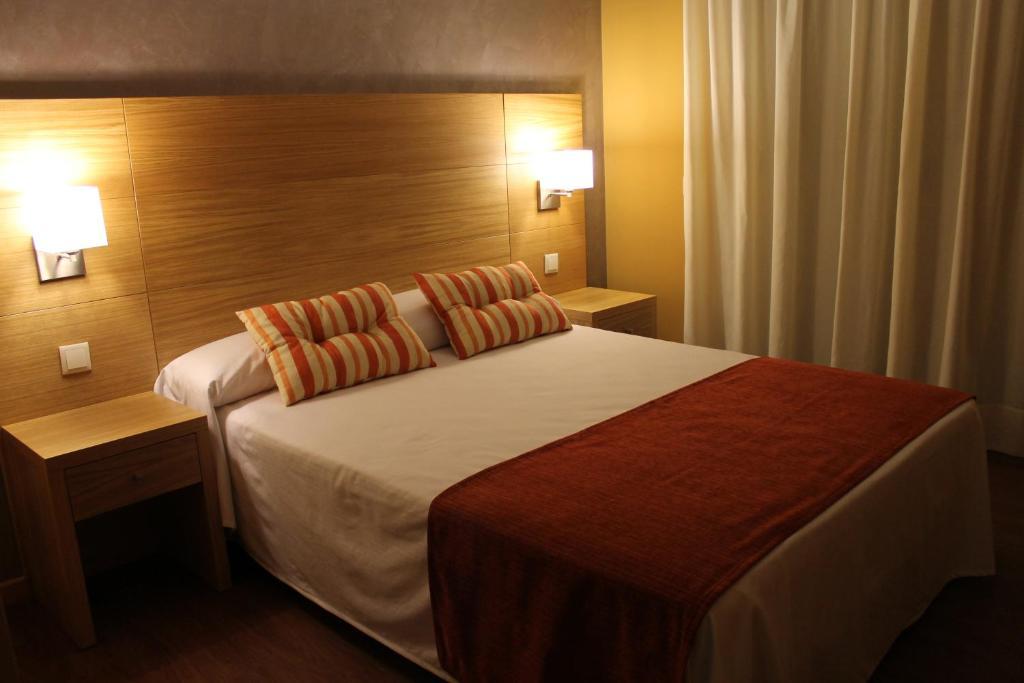 Hotel Carmen La Cala De Mijas Oda fotoğraf